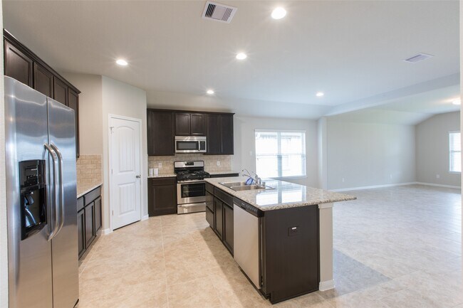 Building Photo - 29311 Dunns Creek Ct