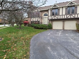 Building Photo - 9230 Windsor Pky