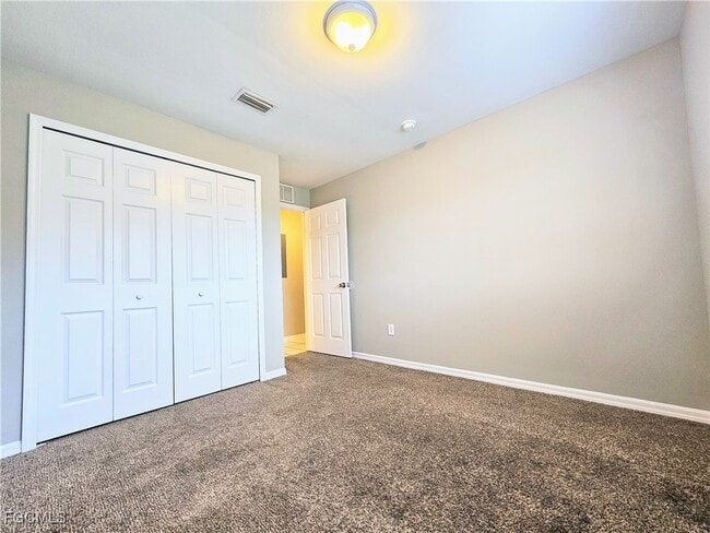 Building Photo - 721 Hightower Ave S