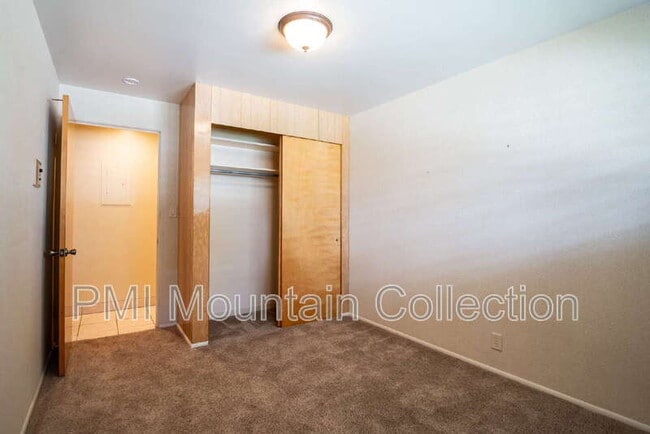 Building Photo - 536 S 100 W