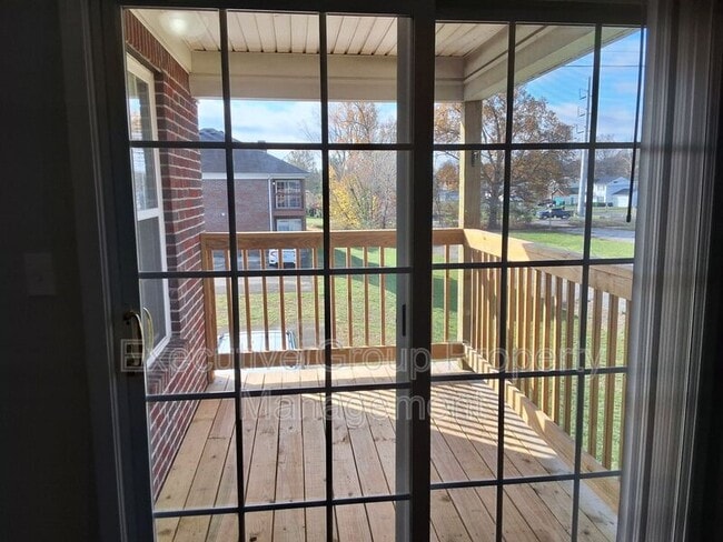 Building Photo - 103 Hurstfield Dr