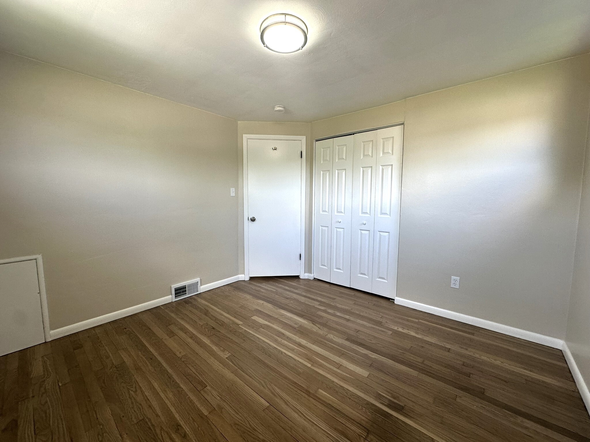 Building Photo - 416 Macbeth Dr