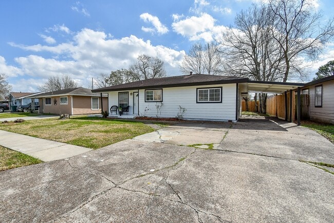 Building Photo - 2708 Morningside Ln