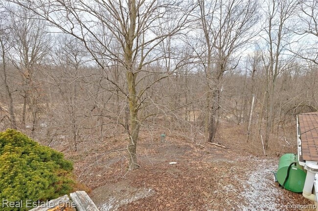 Building Photo - 5307 Metamora Rd