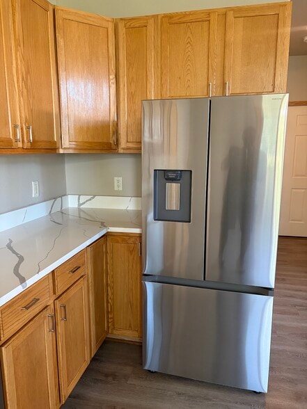 Kitchen close - 207 Llanos St
