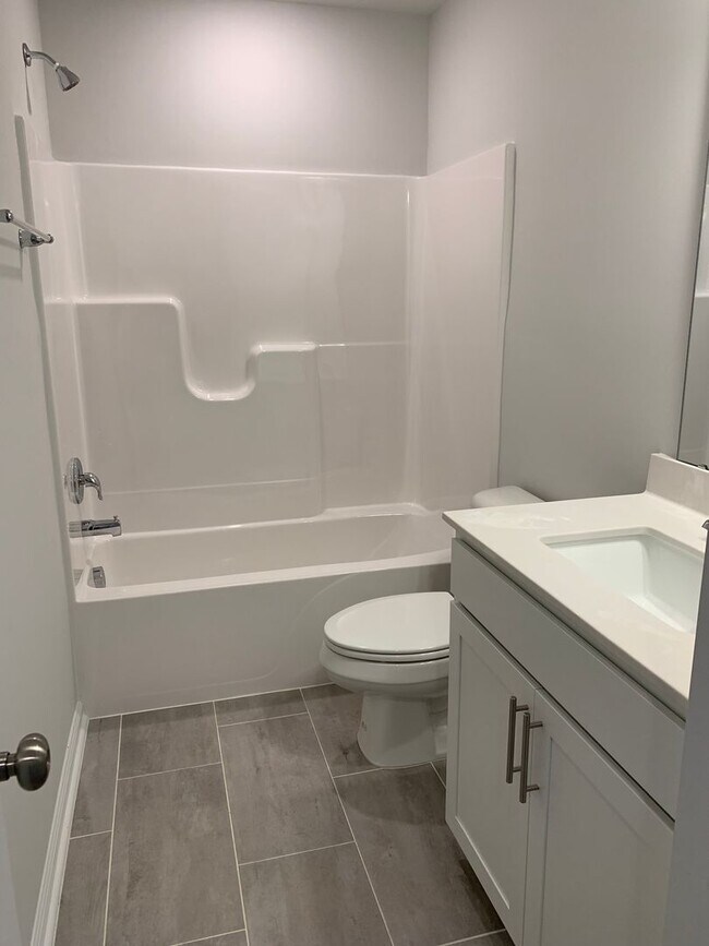 Building Photo - 2471 Tonoloway Dr