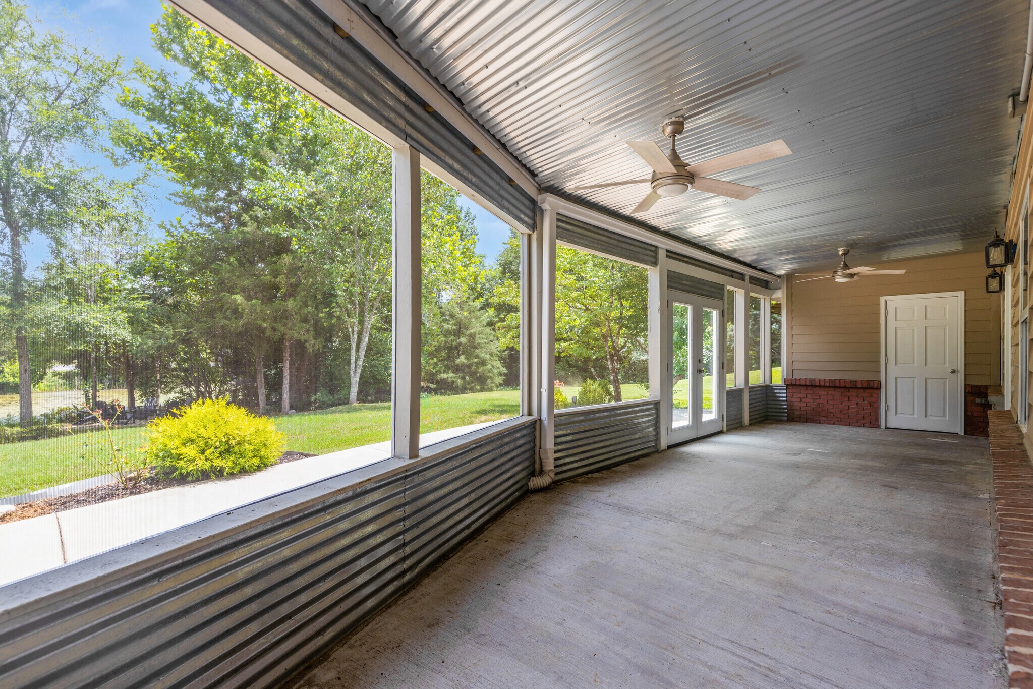 basement level screened porch - 57 Riverview Dr