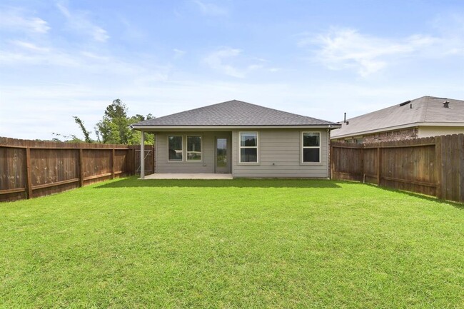 Building Photo - 13904 Great Pnes Ct
