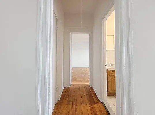 Building Photo - 1 bedroom in Bronx NY 10458