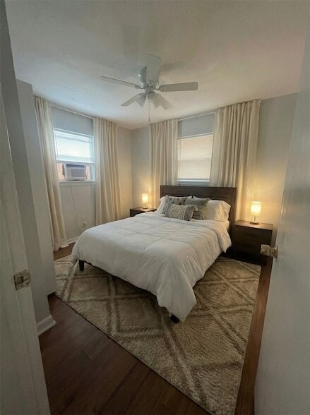 Building Photo - 4911 Delano St