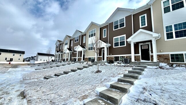 Building Photo - 863 Briar Gln Ct