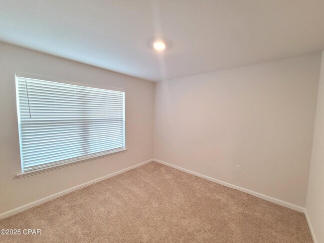 Building Photo - 4745 Firefly Ln
