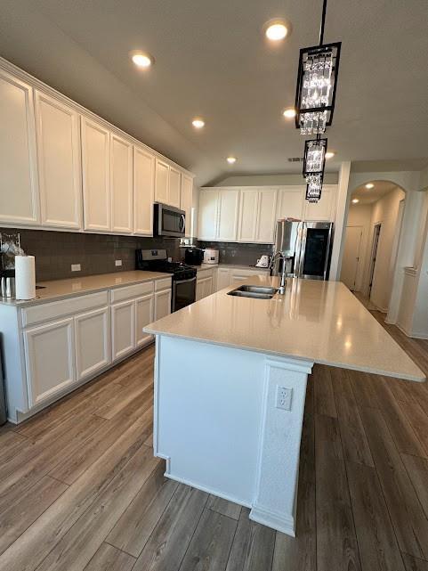 Building Photo - 3417 Arrieta Dr