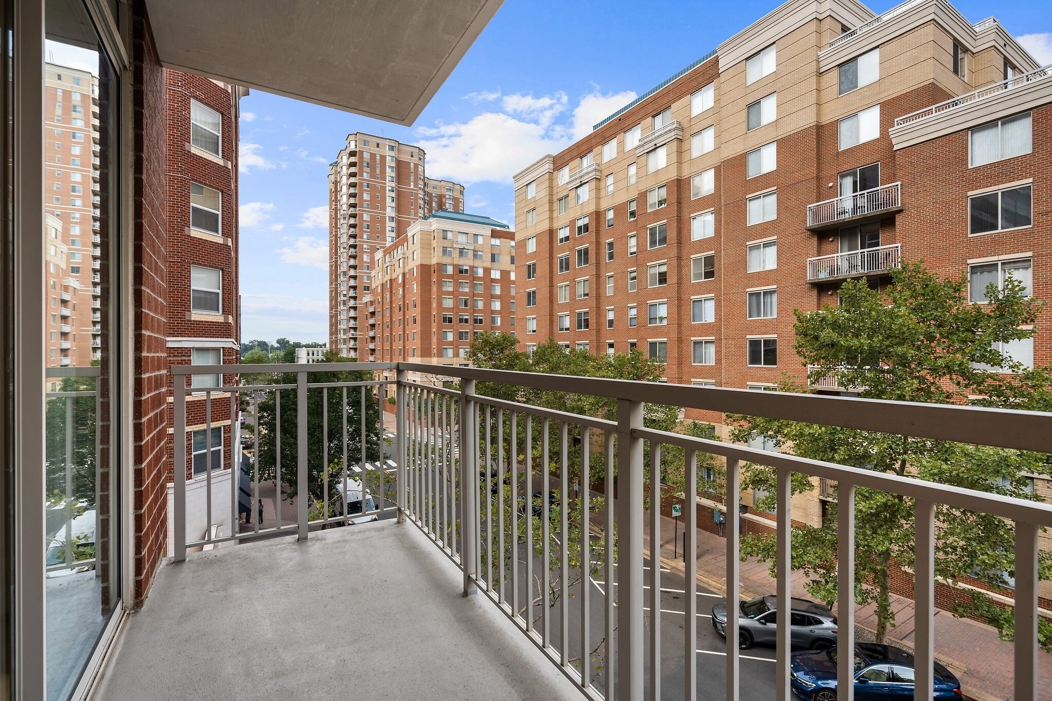 Building Photo - 820 N Pollard St
