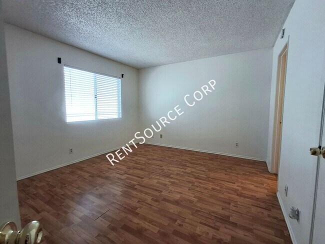 Building Photo - 20345 Rue Crevier Rue