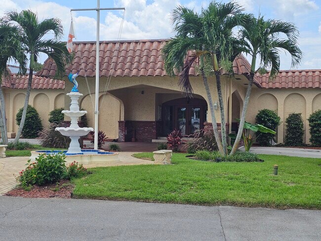 Building Photo - 2600 S Kanner Hwy