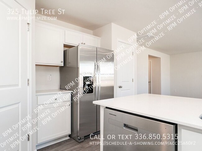 Building Photo - 325 Tulip tree St
