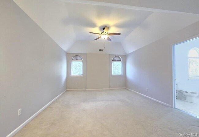 Building Photo - 19 Sunflower Ridge Rd