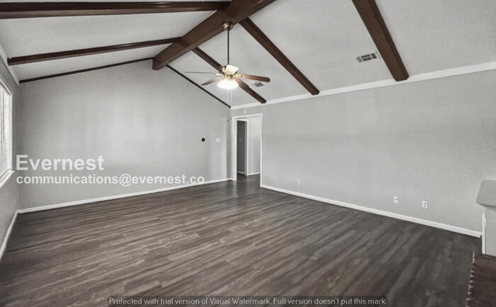 Building Photo - 14142 Burke Forest Dr