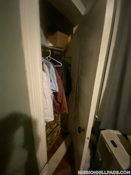 Building Photo - 12 Bucknam St