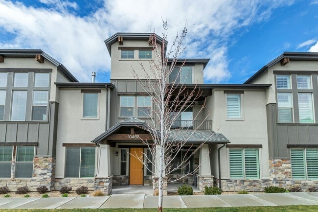 Building Photo - 10482 S Beetdigger Blvd