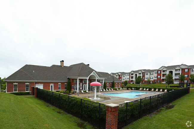 Primary Photo - O'Fallon Lakes Apartments