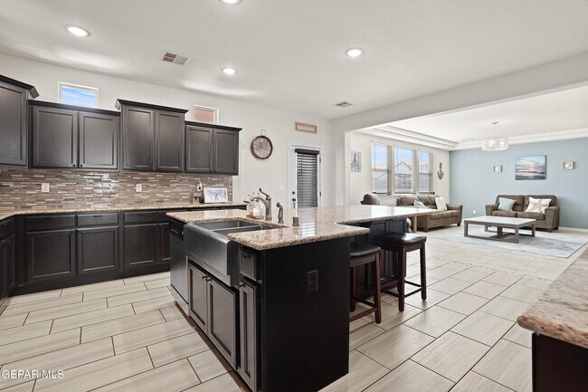 Building Photo - 2812 Tierra De Moyo Pl