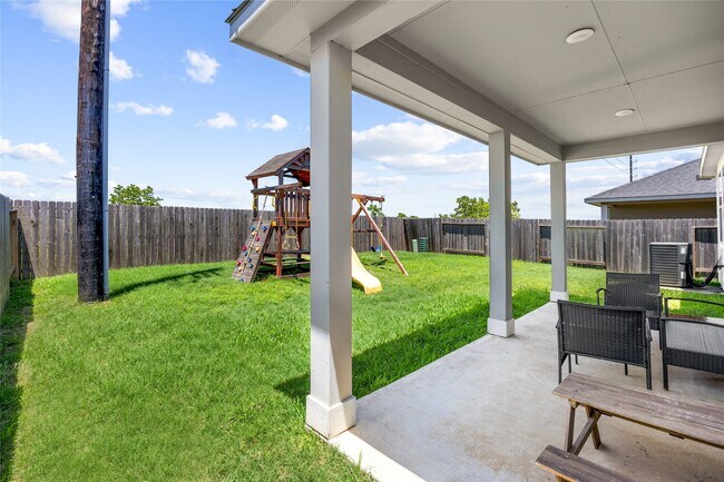 Building Photo - 5347 Sunny Ray Dr