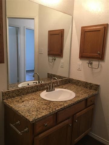 Building Photo - 10328 Woodleaf Dr