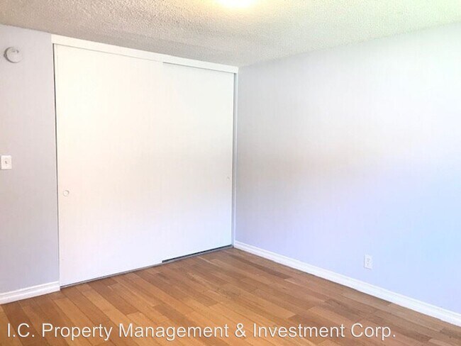 Building Photo - 1524-1528 Yosemite Dr