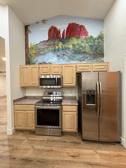 kitchen - 461 E Pinto Dr