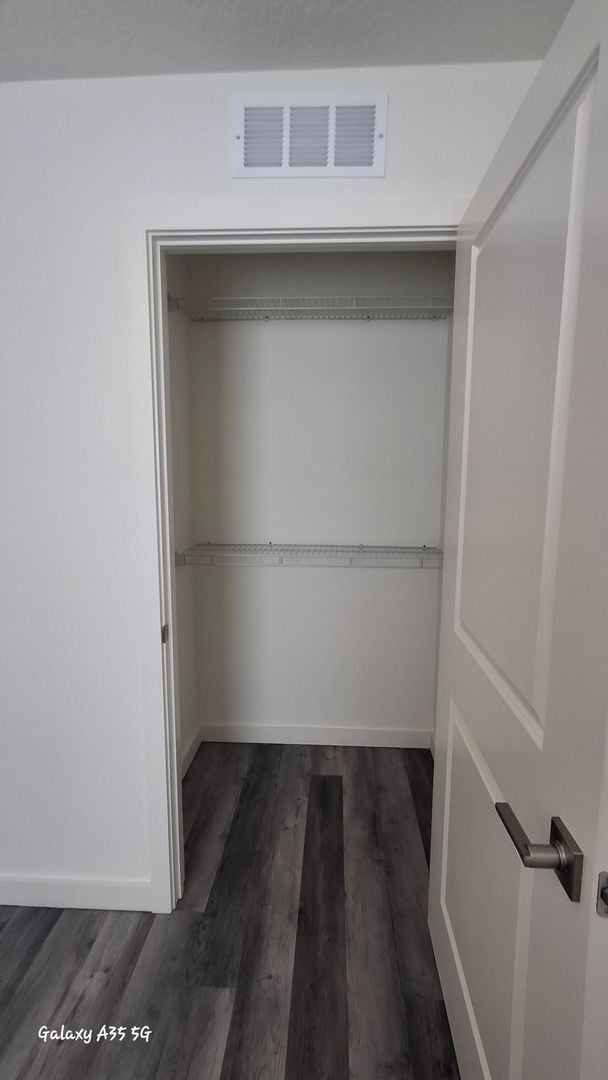 Building Photo - ***PRICE REDUCTION*** Now Leasing – 2 Bedroom / 2 Bathroom Luxury Apartments