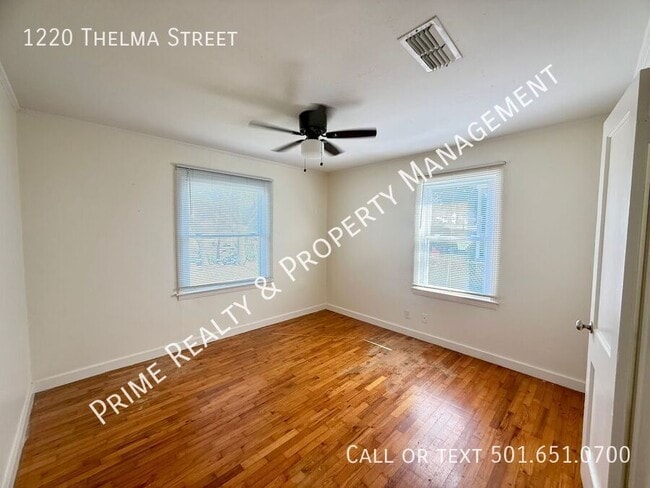 Building Photo - 1220 Thelma St