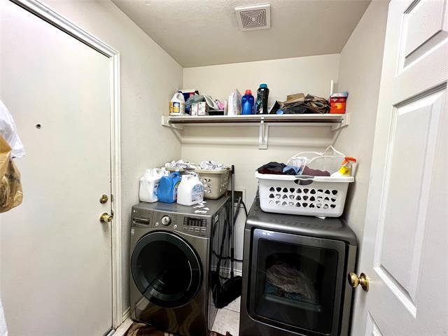 Building Photo - 2504 Royal Troon Dr