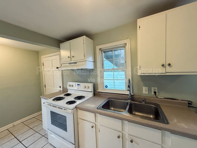 Building Photo - 4 Woodall Court