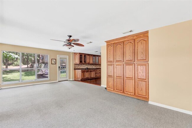 Building Photo - 70 Fern View Ct