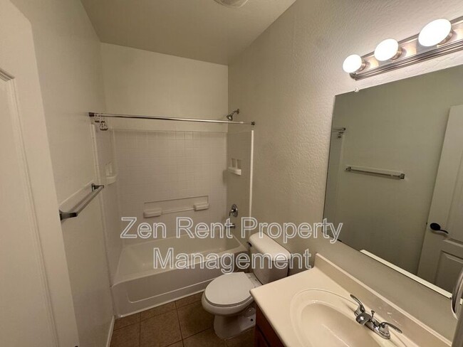 Building Photo - 29058 N Cactus Cir