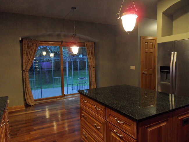Building Photo - 1326 Walnut Ridge Dr