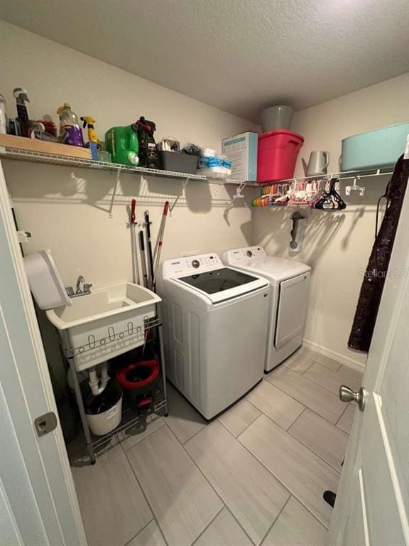 Building Photo - 1027 Papaya Cir.