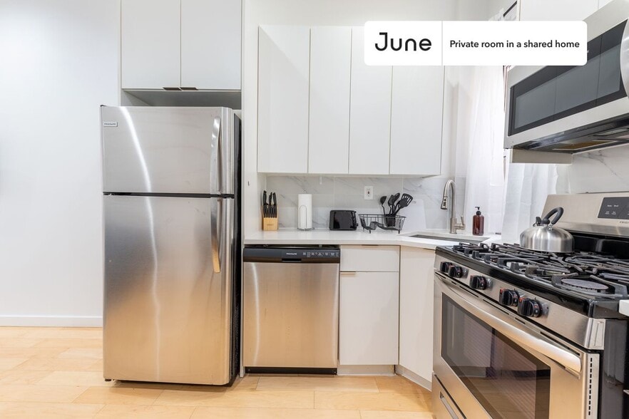 Building Photo - Room in Shared 4 bed/2 bath home in Bedford-Stuyvesant