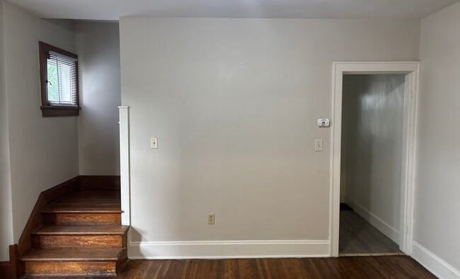 Building Photo - 149 Clarendon Ave