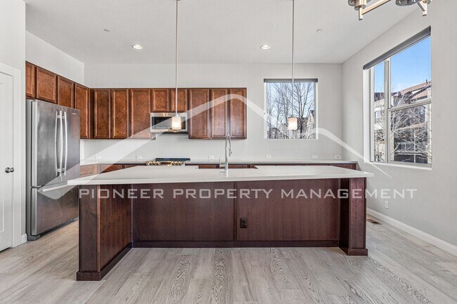 Building Photo - Beautiful Townhome with Central A/C and Two Car Garage!