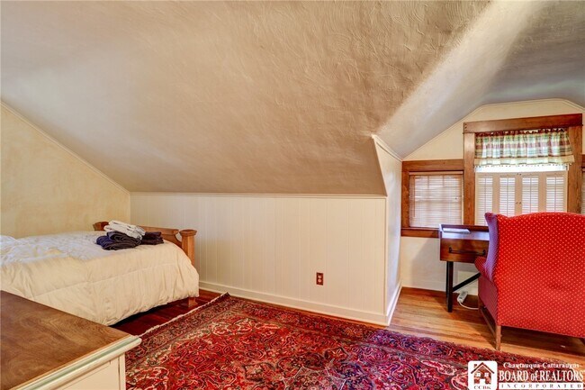 Building Photo - 47 Bentley Ave