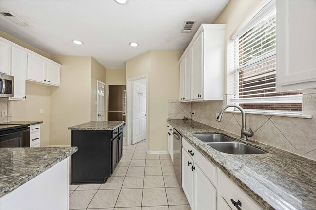 Building Photo - 12108 E Canyon Trace Dr
