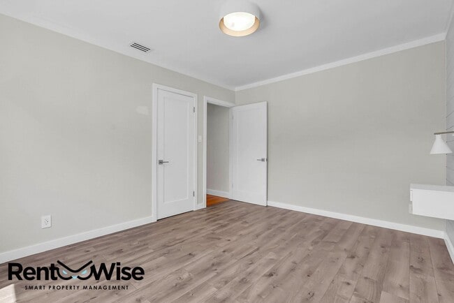 Building Photo - 5510 Plumas Ave