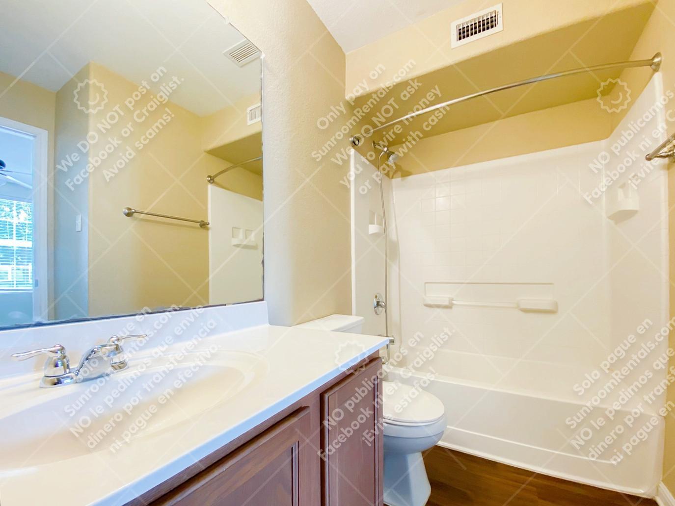 Building Photo - 118 Rush Haven