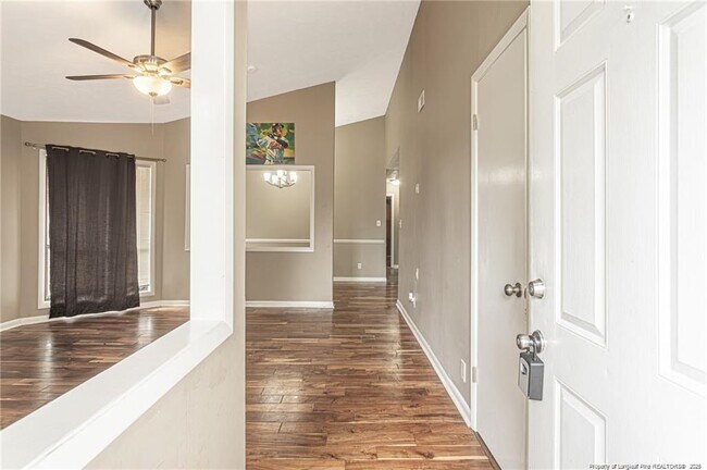 Building Photo - 6972 Timberwood Dr