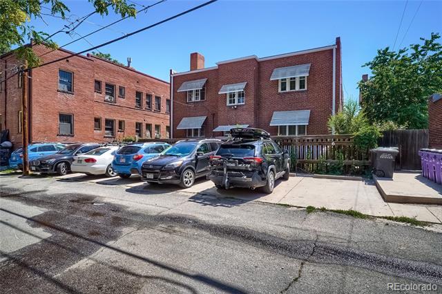 Building Photo - 955 N Washington St