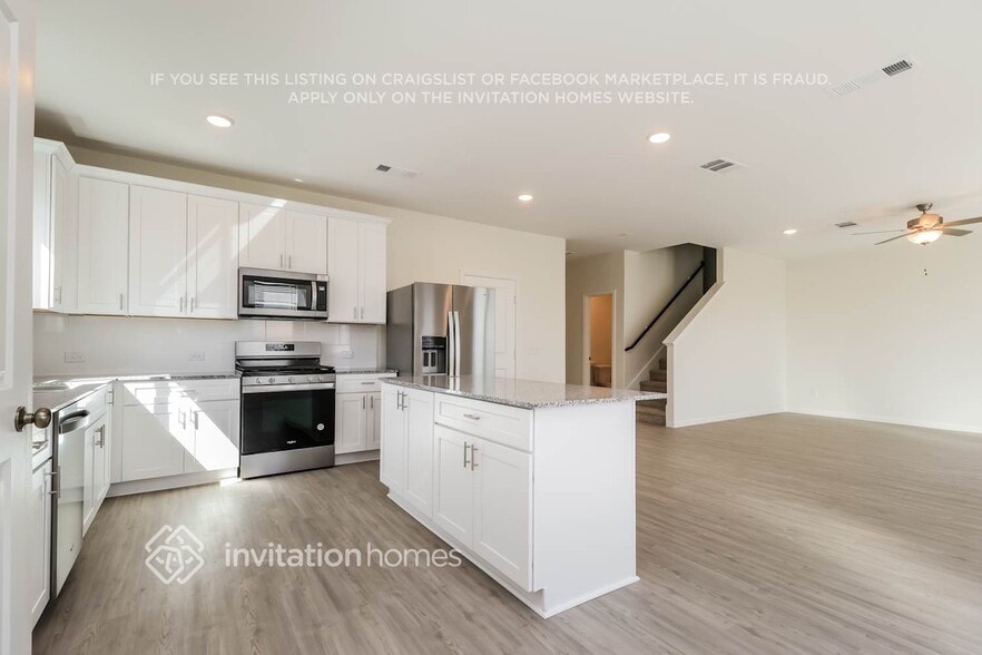 Building Photo - 13439 Maltessa Dr