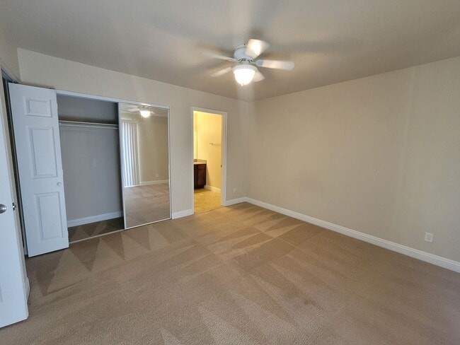 Building Photo - 2801 N Rainbow Blvd